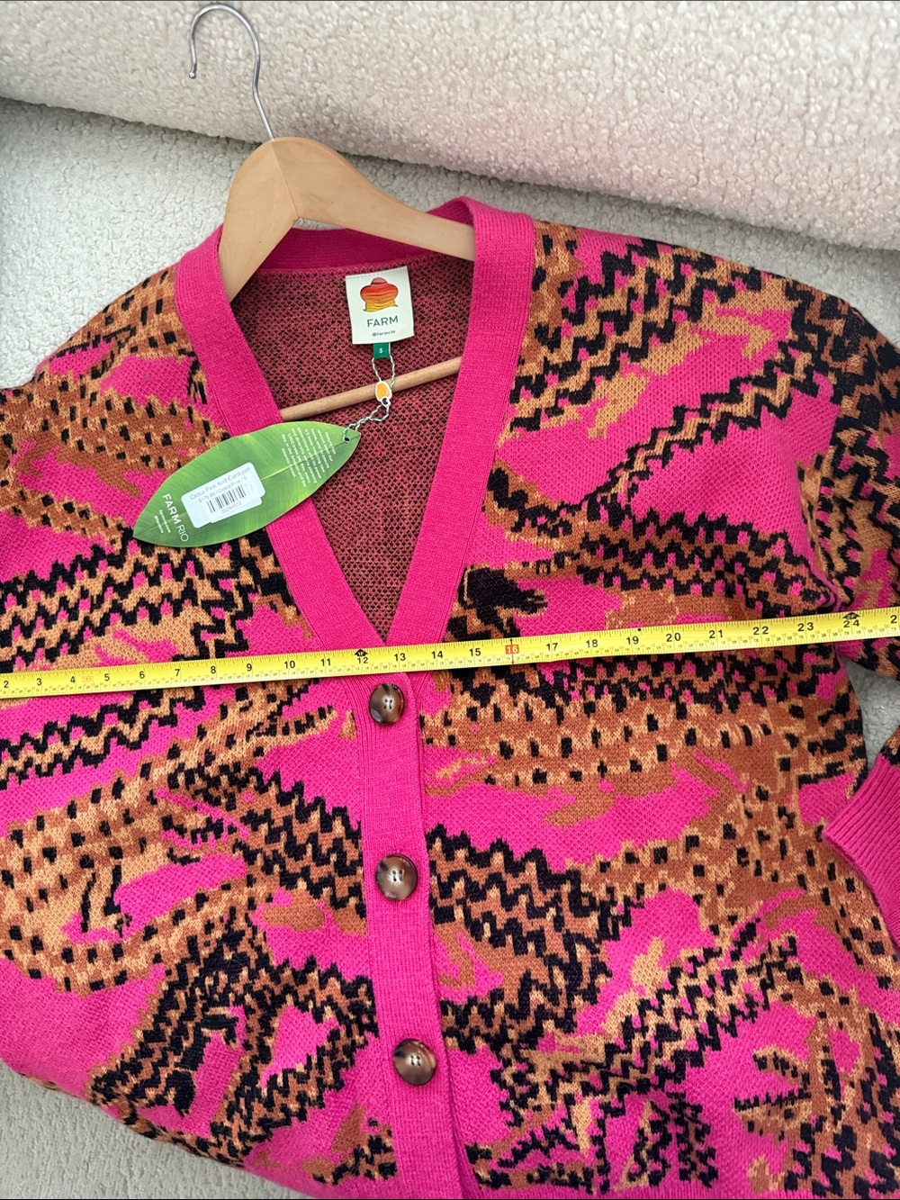 FARM Rio Hot Pink Abstract Print Button-Up Cardigan - Picture 5 of 7